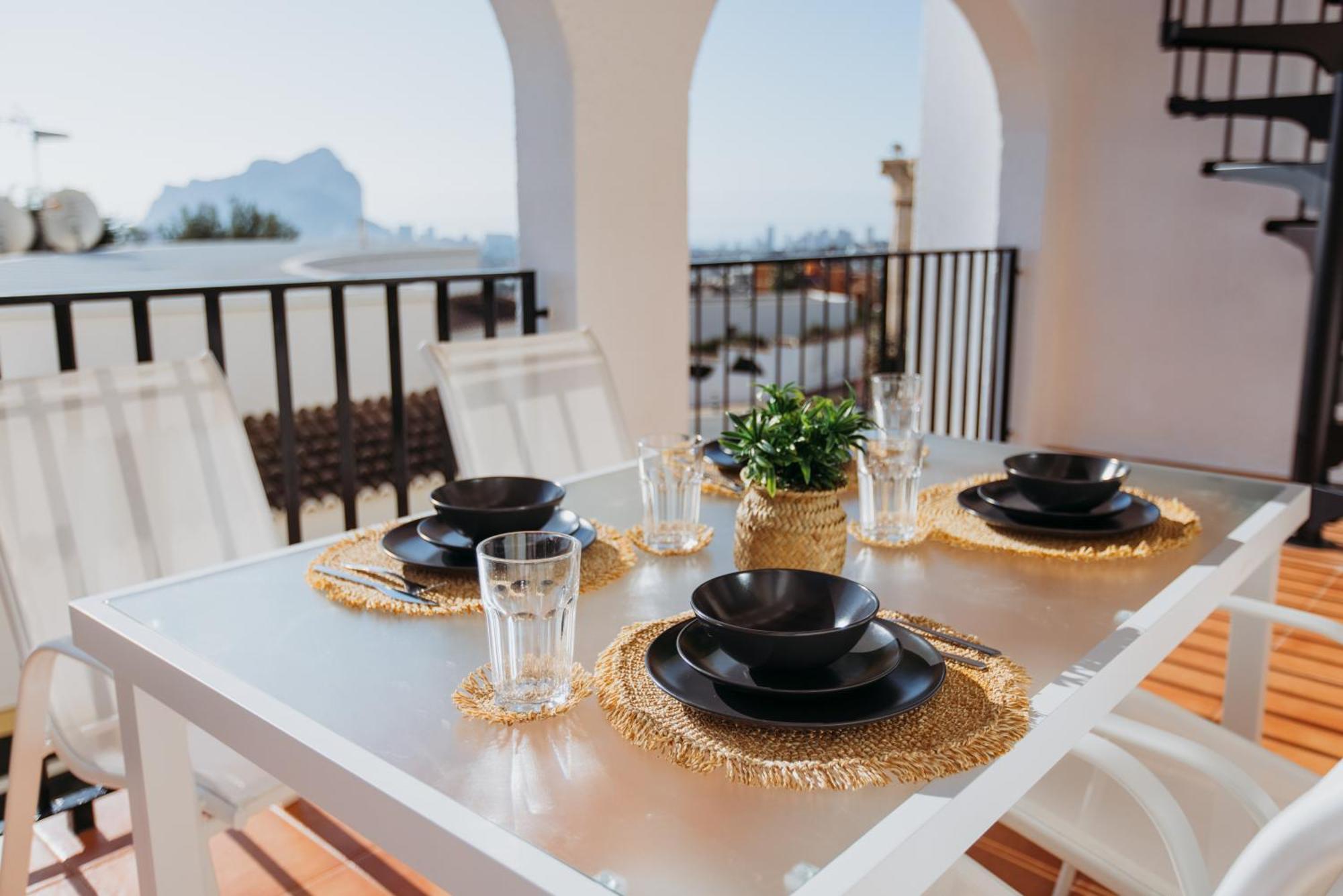 Casa Sunrise - Costa Blanca House With Rooftop, Swimming Pools And Panoramic Sea And Calpe Views Ngoại thất bức ảnh