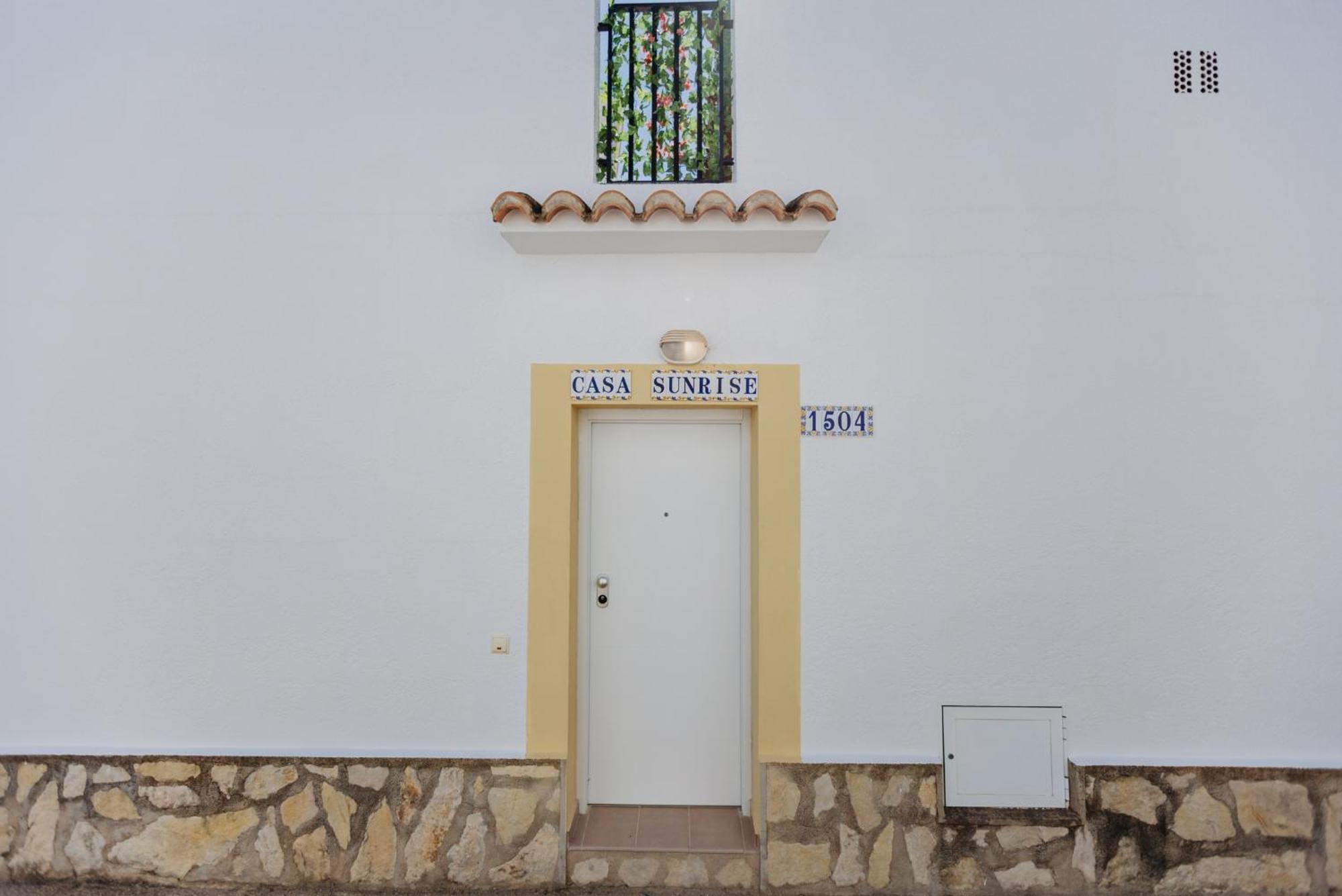 Casa Sunrise - Costa Blanca House With Rooftop, Swimming Pools And Panoramic Sea And Calpe Views Ngoại thất bức ảnh