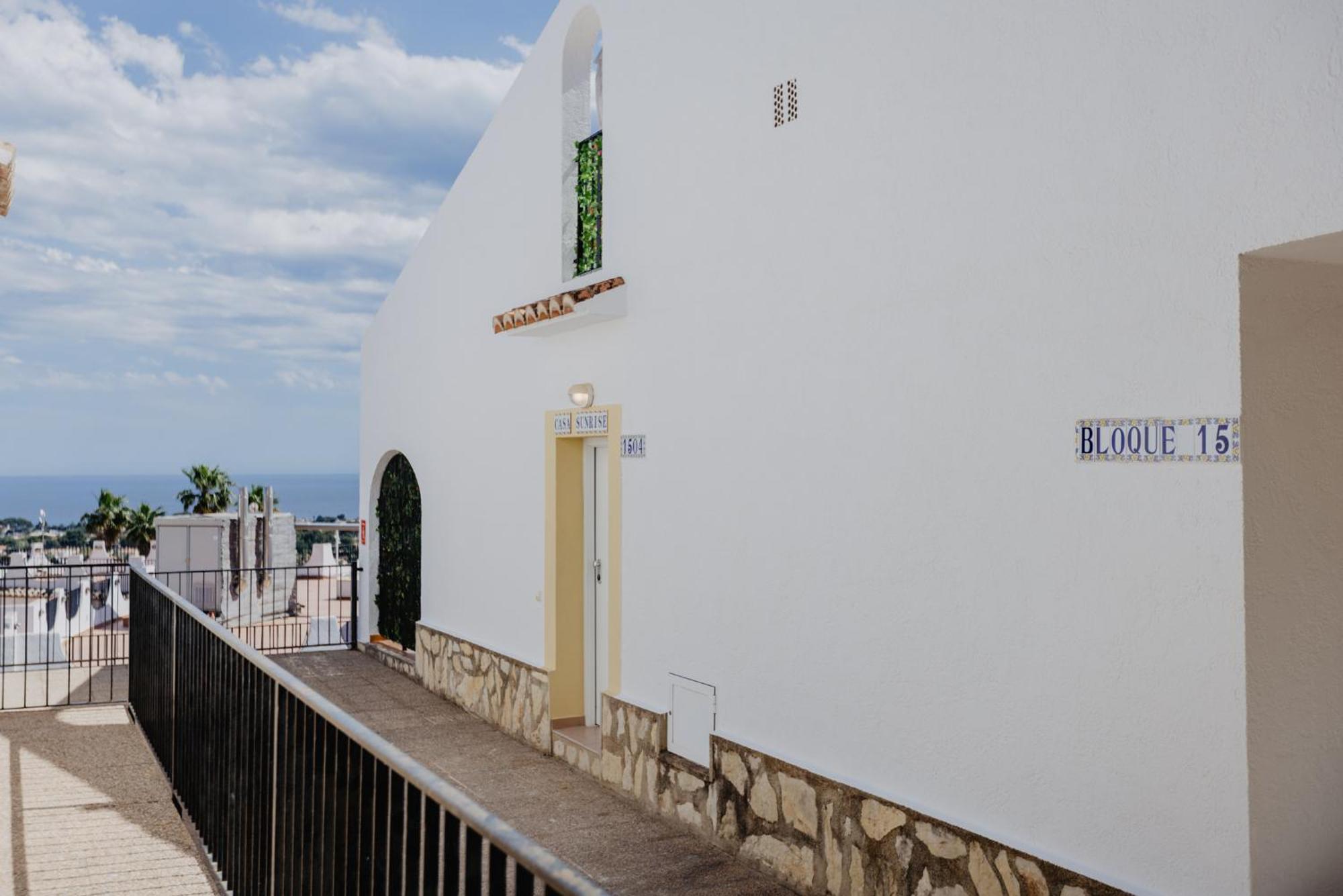 Casa Sunrise - Costa Blanca House With Rooftop, Swimming Pools And Panoramic Sea And Calpe Views Ngoại thất bức ảnh